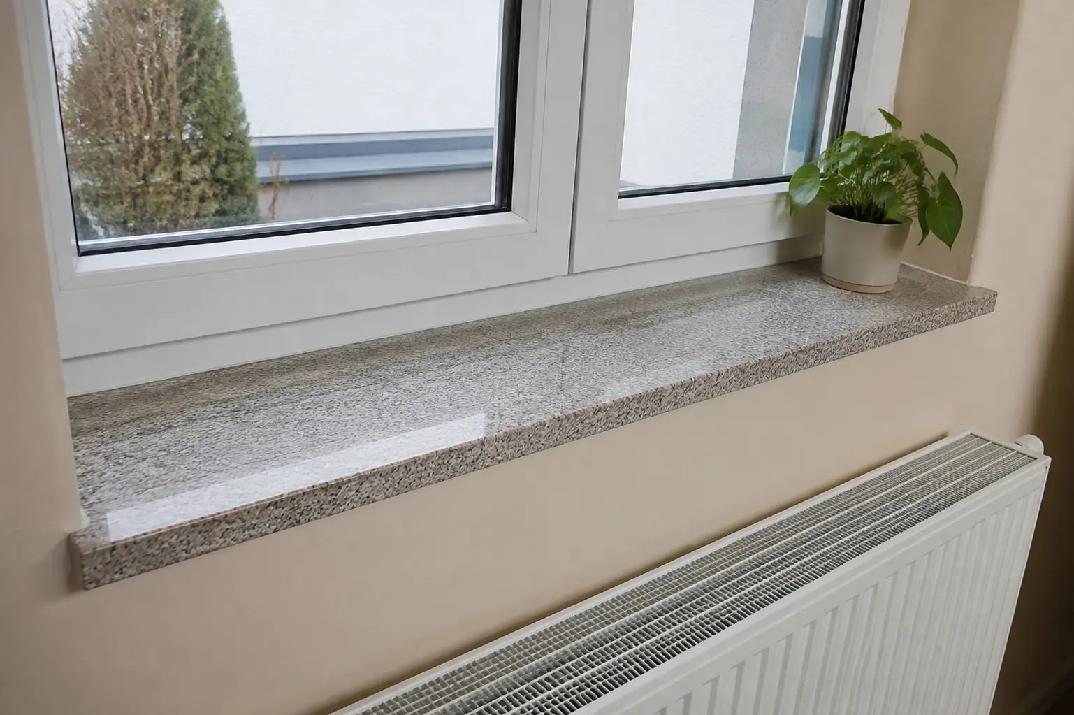 Interiérový parapet z přírodní žuly Rosa Beta – Stone Partners